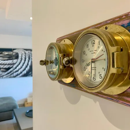 Exclusive With Parking , Gym And Sauna Διαμέρισμα *