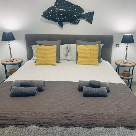 Exclusive With Parking , Gym And Sauna Saint-Tropez