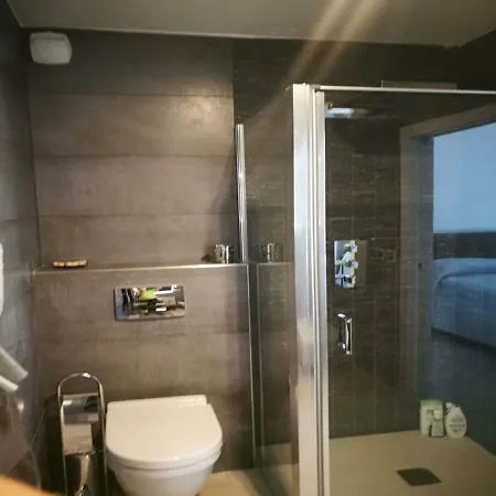 Exclusive With Parking , Gym And Sauna Appartement *