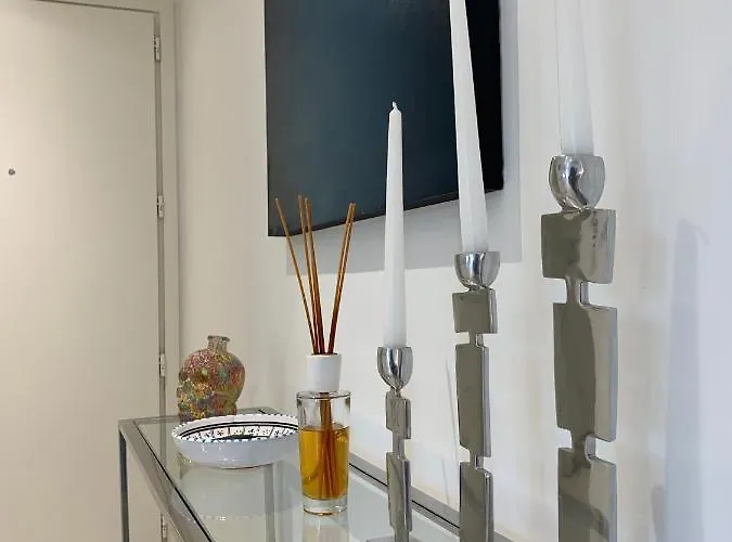 Exclusive With Parking , Gym And Sauna Saint-Tropez